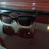 دو عدد عینک آفتابی ،عینک دودی، ریبن و سلین