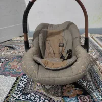 کرییر نوزاد