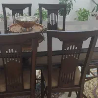 میز غذاخوری