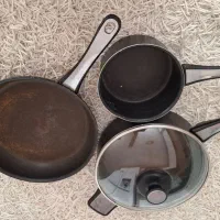 قابلمه و ماهیتابه تفال|ظروف پخت‌وپز|مشهد, انقلاب|دیوار