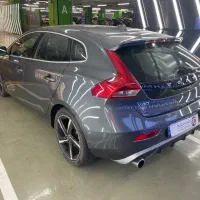 ولوو V40 2014 R-DESIGN PLUS|خودرو سواری و وانت|تهران, قبا|دیوار