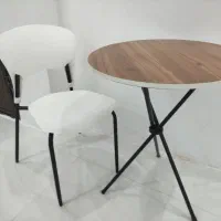 صندلی و میز