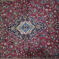 فرش ۹ متری دستبافت در حد نو سالم و گوشتی و زیبا