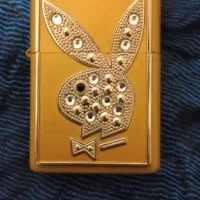 فندک زیپو کلکسیونی که کلا 7500 عدد تولید شده|کلکسیون اشیاء عتیقه|ملکان, |دیوار