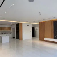 اپارتمان ۳ خواب بر بلوارجمهوری با چشم انداز شهر