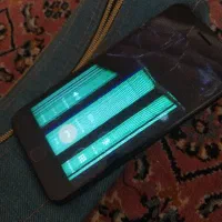ایفونse2020|موبایل|شیراز, سینما سعدی|دیوار