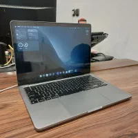 مک بوک پرو M1