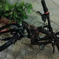 دوچرخه|دوچرخه، اسکیت، اسکوتر|قم, منبع آب|دیوار
