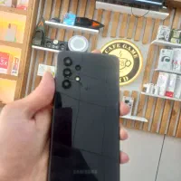 گوشی a32 در حد نو