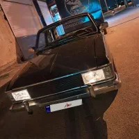 پیکان مشکی به همراه کانکس