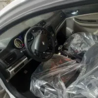 شاهین   توربو اتوماتیک  سانروف  دار مدل ۴۰۳  خشک|خودرو سواری و وانت|تبریز, |دیوار