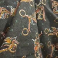 فروش پارچه چادری یا لباس ساحلی 5 متری