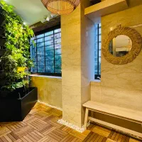 جام بالکنی ( شیشه تاشو تراس)  متر مربع ۷/۲۰۰تومان