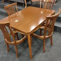 میز ناهارخوری|میز و صندلی غذاخوری|تالش, هشتپر|دیوار