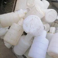 دبه خیارشور|ظروف نگهدارنده، پلاستیکی، یک‌بارمصرف|سبزوار, قصبه شرقی|دیوار