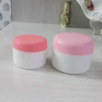 کرم شب و روز