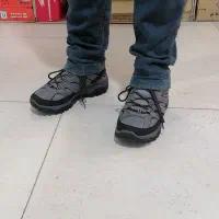 حراج کفش کوهنوردی مرل (کفش رُز)|کوهنوردی و کمپینگ|ارومیه, |دیوار