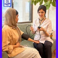 پزشک پرستار سرم تزریقات کپسول اکسیژن آمبولانس