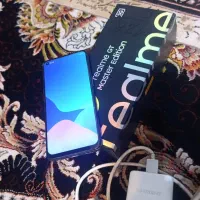 موبایل حافظه128رم8