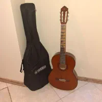 گیتار کلاسیک یاماها c40