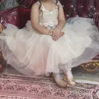 پیراهن دخترانه