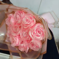 گل روبانی ناز