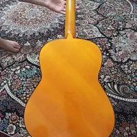 گیتار کلاسیک با رنگ جذاب|گیتار، بیس، امپلیفایر|پاکدشت, پاکدشت (مامازند)|دیوار