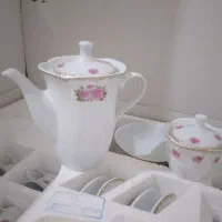 سرویس زیبا صورتی چایخوری ۲۳۵۰۰۰۰|ظروف سرو و پذیرایی|رباطکریم, رباطکریم|دیوار