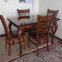 میز و صندلی ناهارخوری