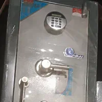 گاوصندوق ۱۹۰ کیلویی انواع گاو صندوق تحویل درب منزل|ابزارآلات|اراک, |دیوار