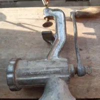 چرخ گوشت دستی قدیمی عتیقه