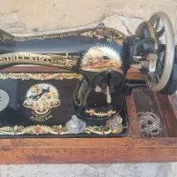 چرخ خیاطی قدیمی شیرنشان