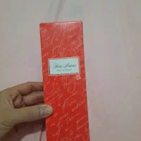 ادکلن پاریس امور