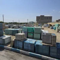 نیرو جهت بار زدن در انبار کاشی