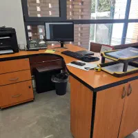 میز منشی|دفتر کار|فردوسیه, |دیوار