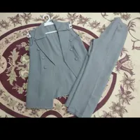 جلیقه و شلوار نو