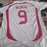 پیراهن ورزشی میلان ۲۰۱۷