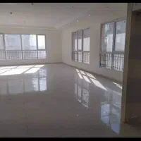 ۱۵۳متری /سردونبش صفر/ ۳خواب اکازیون/ رفیعی