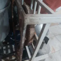 دیگ هیئتی|ظروف پخت‌وپز|اندیشه, اندیشه فاز ۵|دیوار