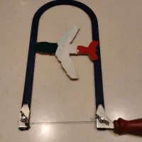 اره مویی|ابزارآلات|شیراز, میرزاکوچک خان|دیوار