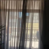 2 عدد پرده حریر طوسی برای حال و اتاق خواب