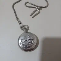 ساعت جیبی قدیمی نوستالژی