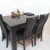 فروش فرش شش متری و مبل و میز نهارخوری و میز آرایش|مبلمان خانگی و میز عسلی|تهران, جنت‌آباد مرکزی|دیوار