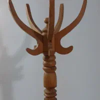 رخت آویز چوبی