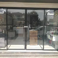 درب کرکره برقی.جک بازویی.شیشه سکوریت|خدمات پیشه و مهارت|صدرا-فارس, فاز ۱|دیوار