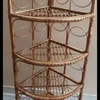 سبد یا استندوطبقه حصیری