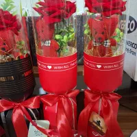 ولنتاین|گل مصنوعی|سمنان, |دیوار