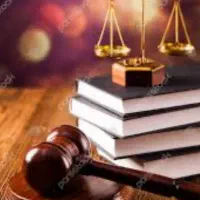 دکتری حقوق، وکیل پایه یک دادگستری