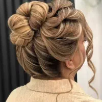 سالن زیبایی در طلاب