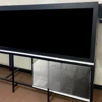 آکواریوم مخصوص اب شور و مانستر. اب شیرین